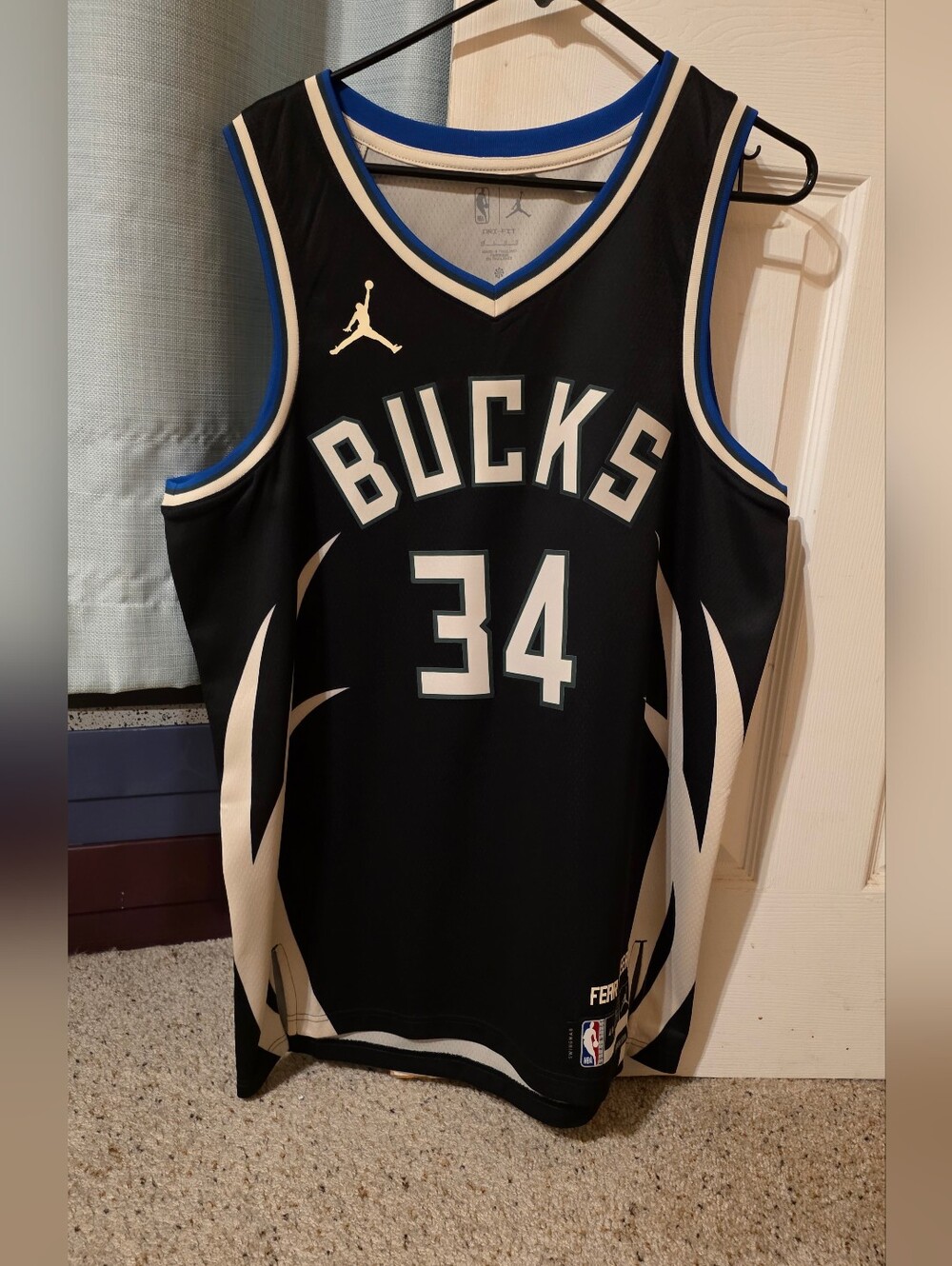 NBA Statement Jersey Milwaukee Bucks Black and White Giannis Antetokounmpo #34